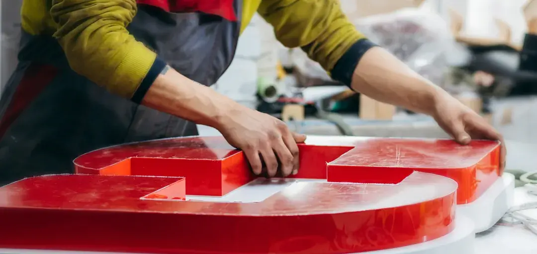 custom dimensional lettering